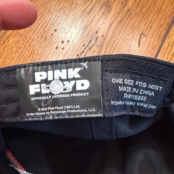 Pink Floyd “Dark Side of the Moon”Prism Logo Rope Hat – 2024 Official Tour - Picture 4 of 4